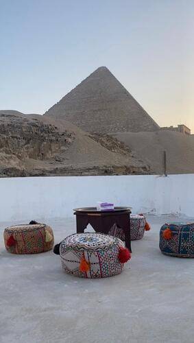 Villa Khufu Pyramids Hotel