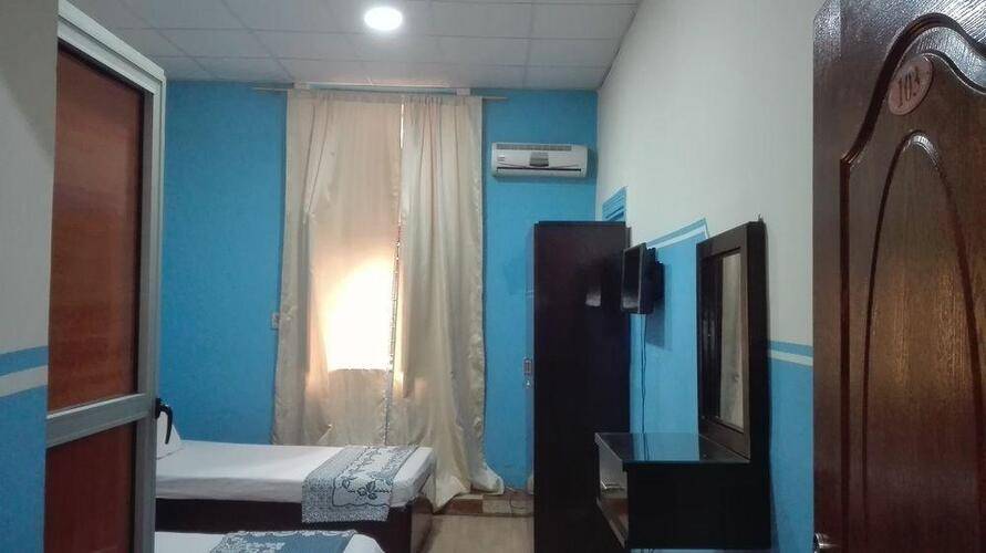 Emerald Hotel