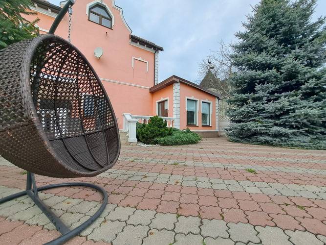 Вилла Магнолия