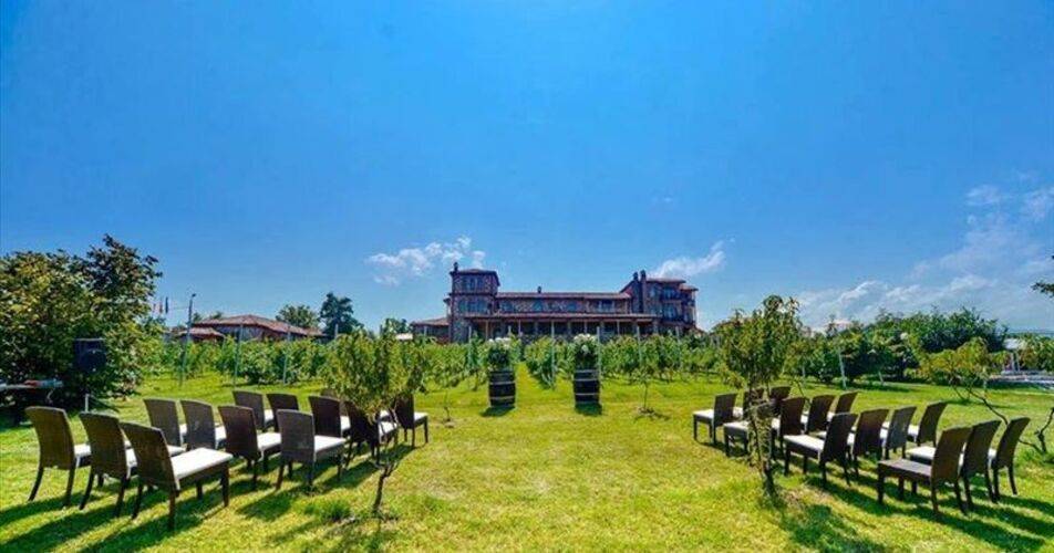 Schuchmann Wines Chateau & Spa