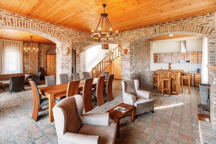 Schuchmann Wines Chateau & Spa