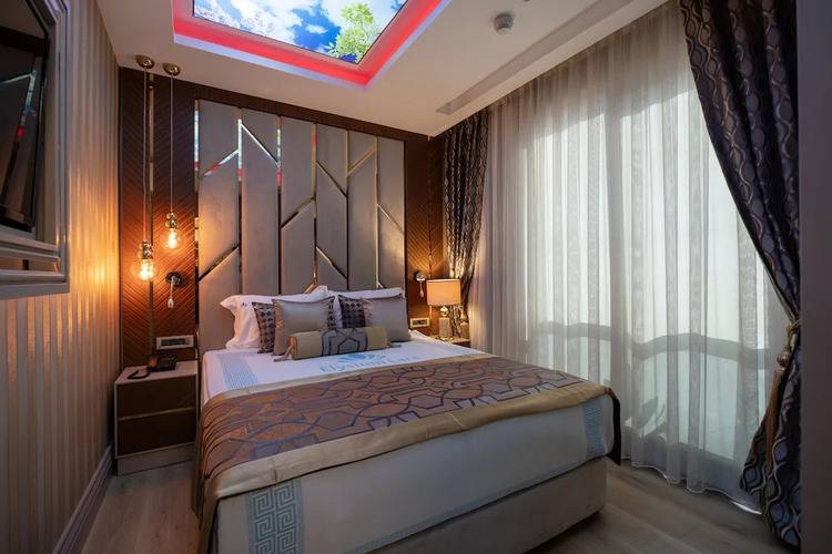 Elysium Deluxe Suites