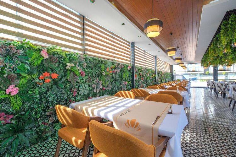 Elysium Deluxe Suites
