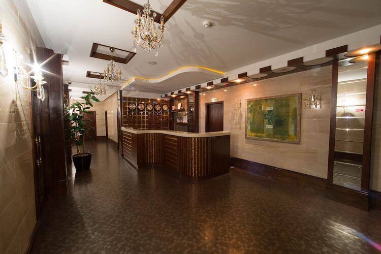 Kaspia Park Hotel