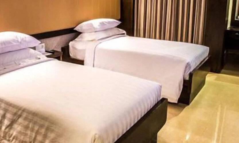 Crown Victoria Hotel Tulungagung
