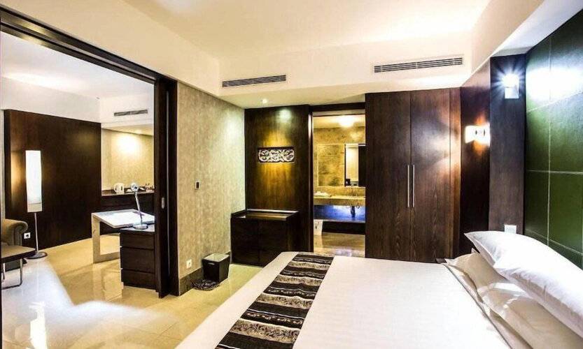 Crown Victoria Hotel Tulungagung