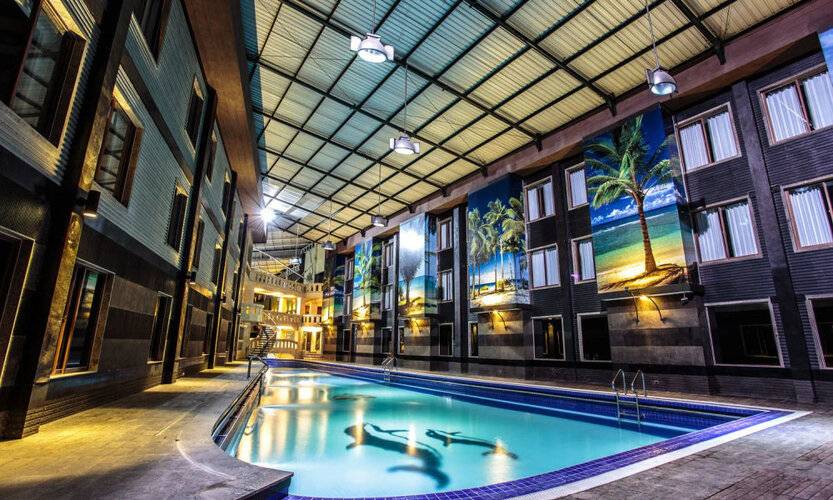 Crown Victoria Hotel Tulungagung