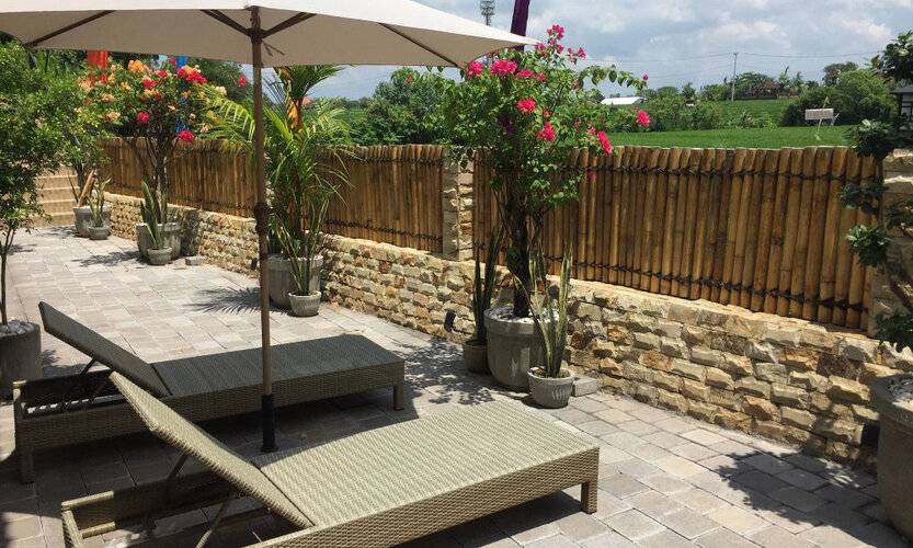 Derose Guest House