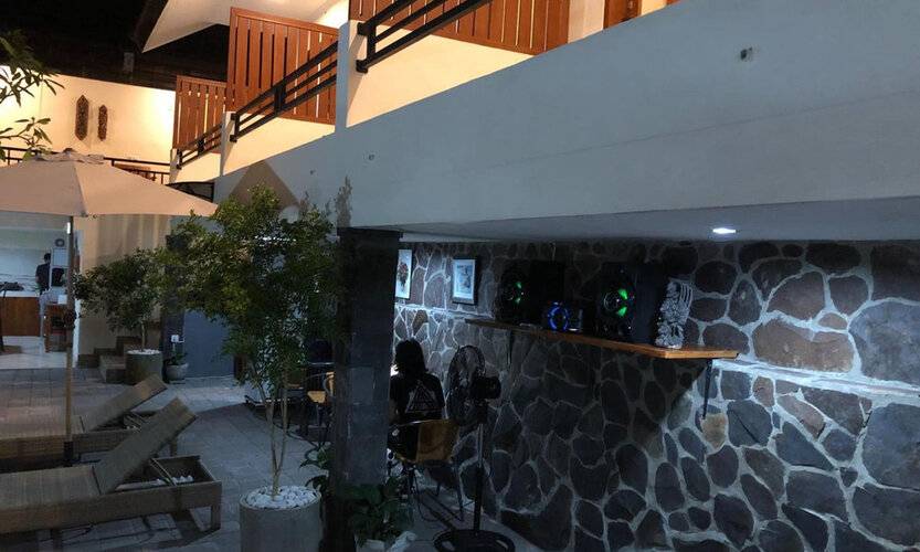 Derose Guest House