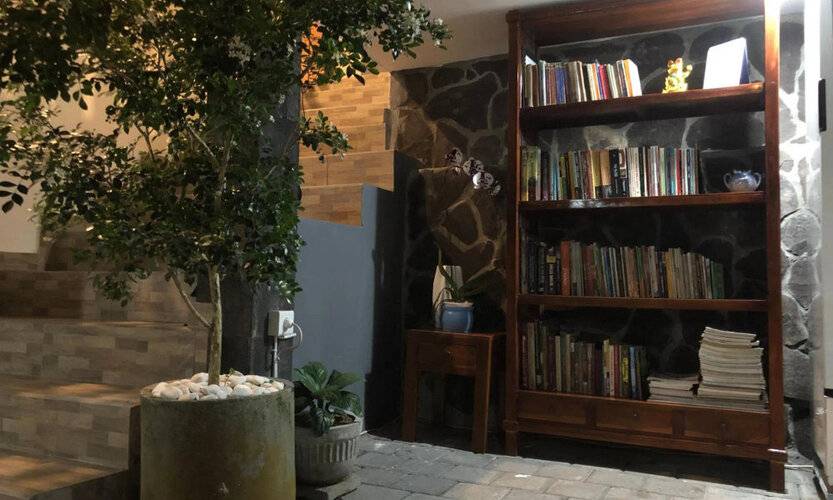 Derose Guest House