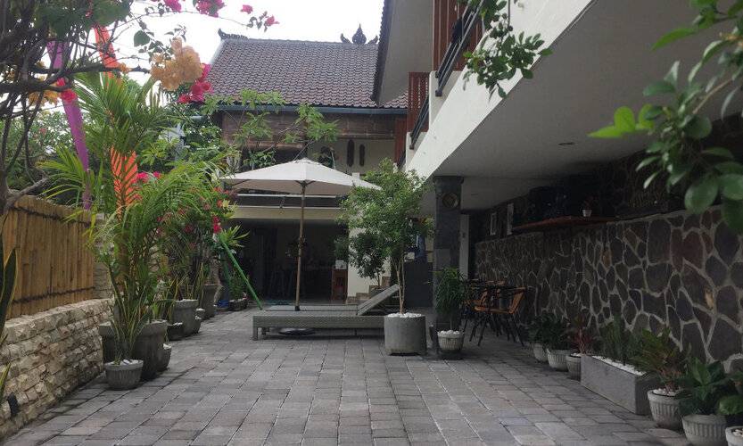 Derose Guest House