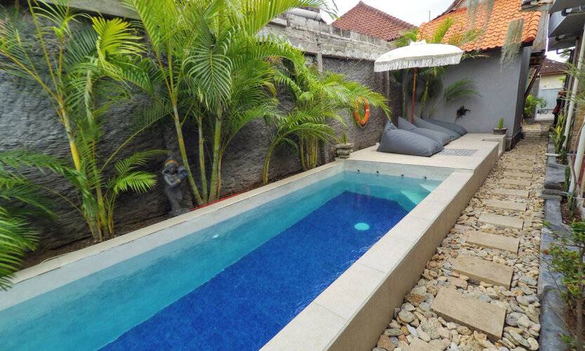 Tropical Garden Inn
