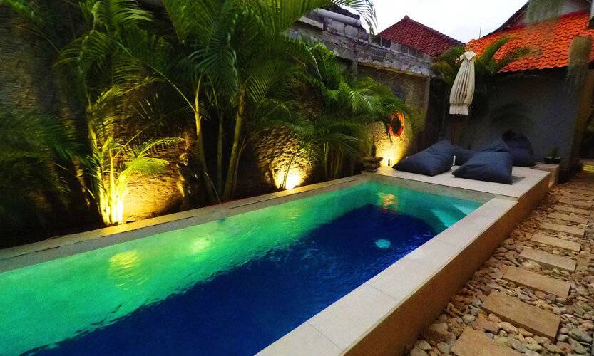 Tropical Garden Inn