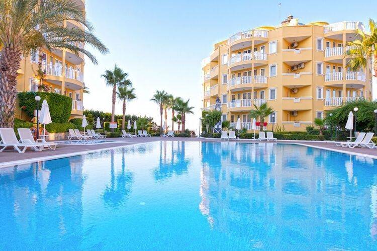 07 Group Hotel