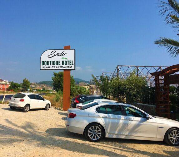 Sedir Park Bungalow Hotel