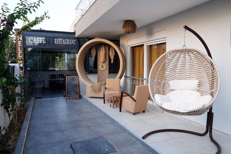 Dea Del Hotel