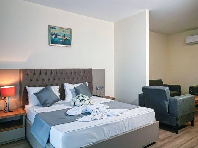 Lara Street Hotel