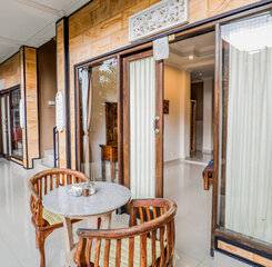 $item['hotel']['name']