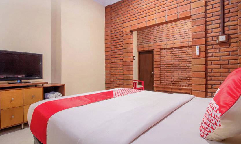 Oyo 3118 Maxi Budget