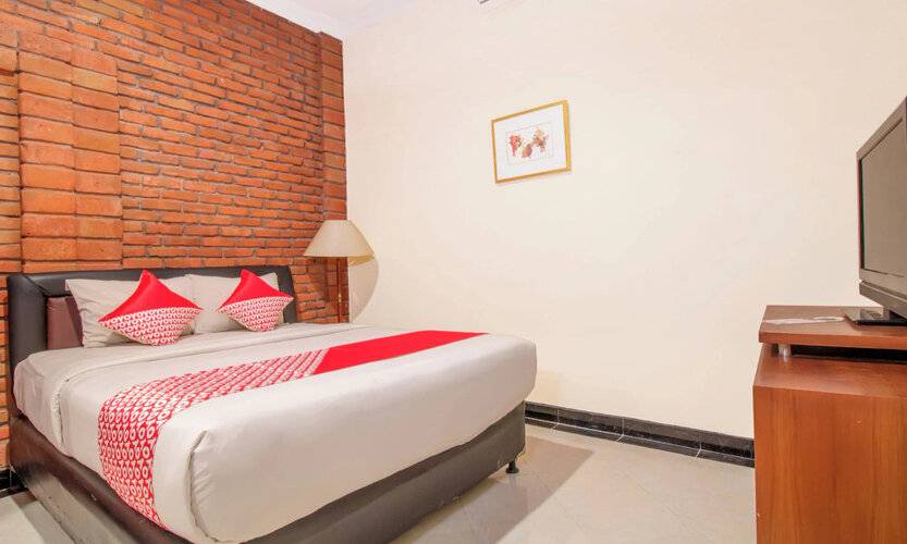 Oyo 3118 Maxi Budget