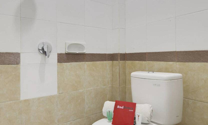 Reddoorz Near Stadion Kompyang Sujana Bali