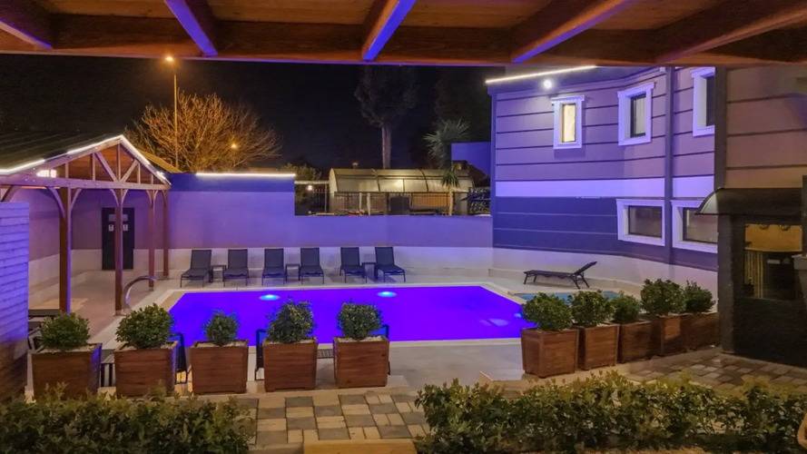 Вилла 07 Luxury Suites Only For Family