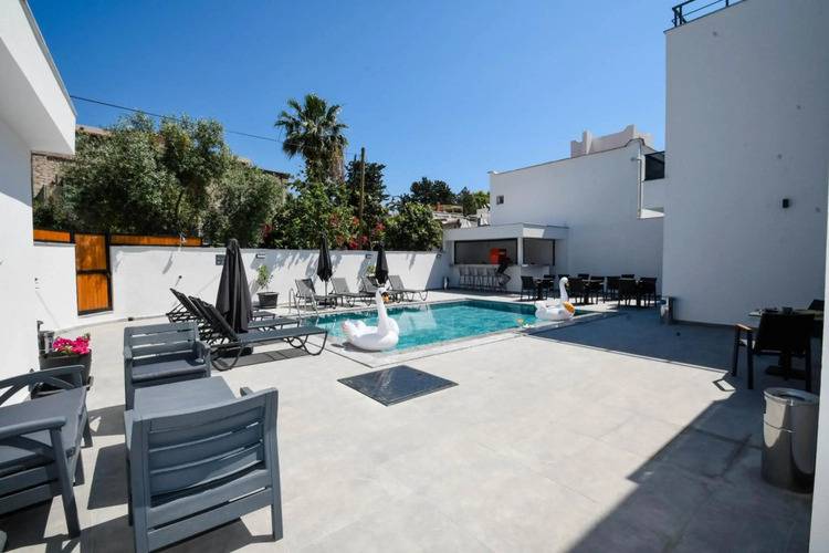 Swan Boutique Hotel