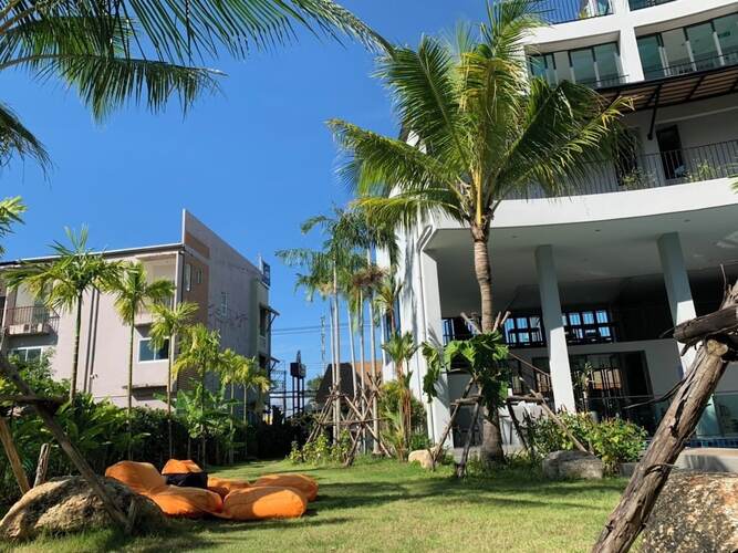 Atom Phuket Hotel