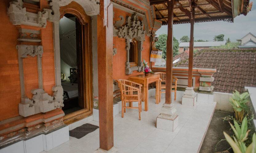 Artha Dewata Home Stay