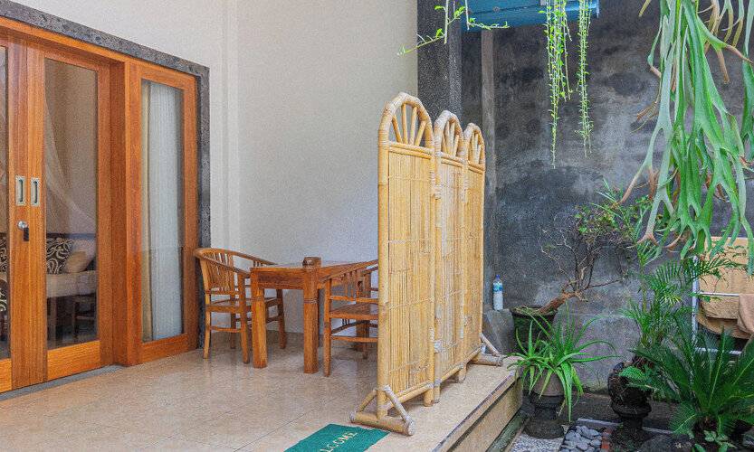 Artha Dewata Home Stay