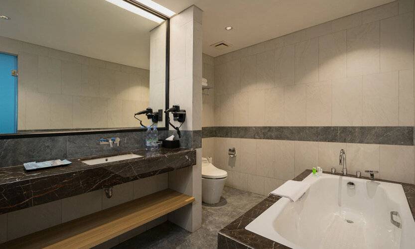 Anara Airport Hotel