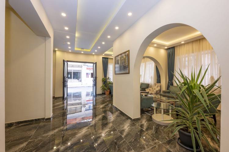 Legend Tulip Hotel