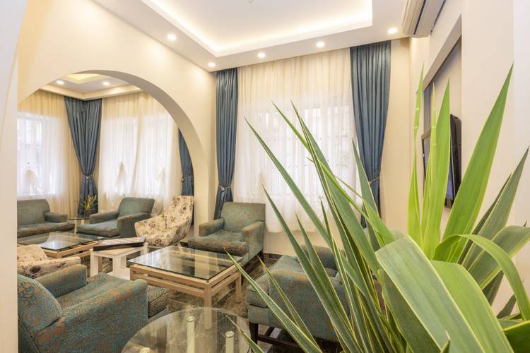 Legend Tulip Hotel
