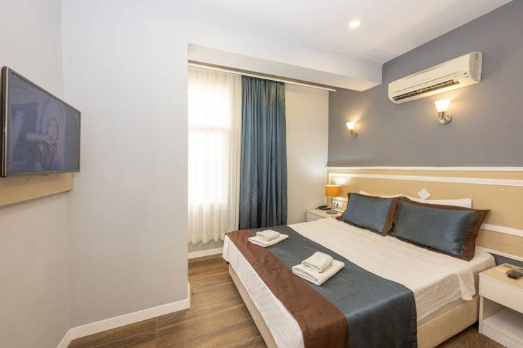 Legend Tulip Hotel