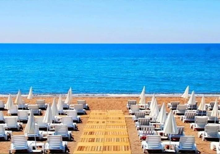 Echinus Lara Hotel