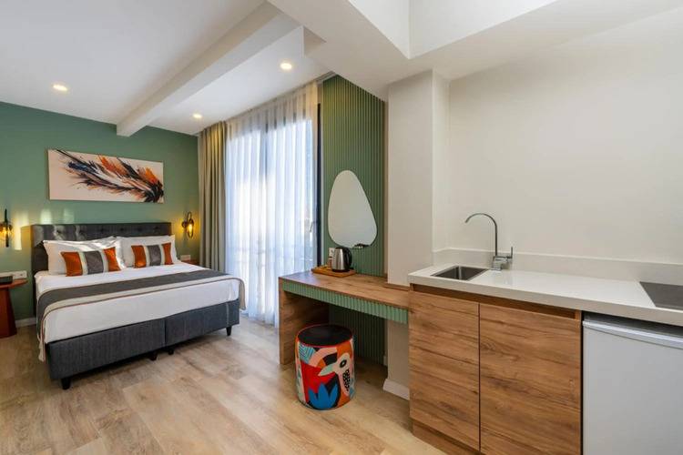 Echinus Lara Hotel