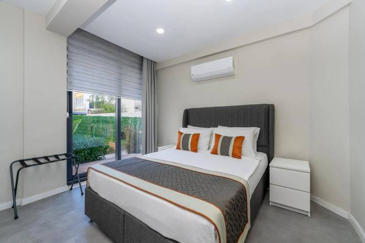 Echinus Lara Hotel