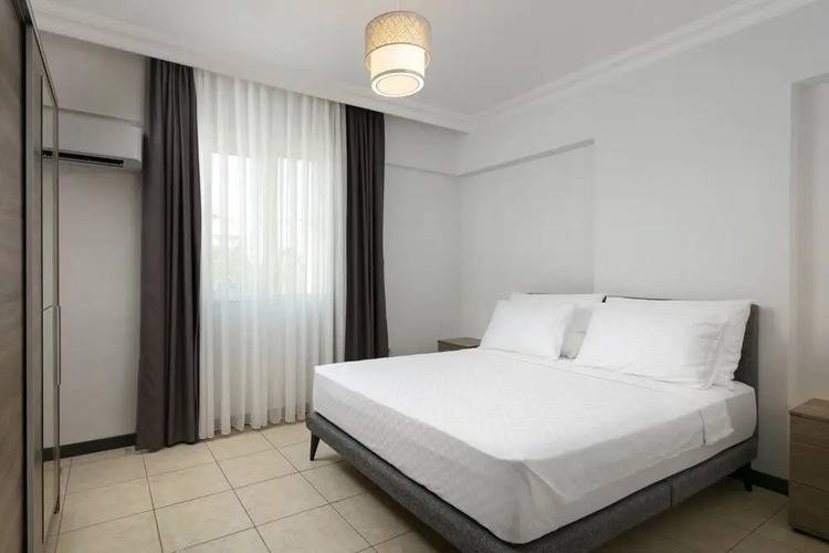Отель Marvida Happy Suites