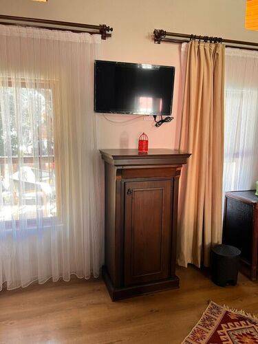 Hotel Tarihi Sari Konak
