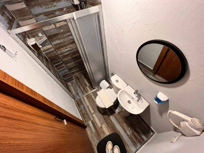 Hotel Tarihi Sari Konak