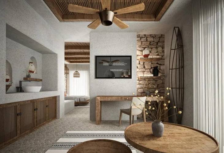 Lucky Monkey Midi Hotel