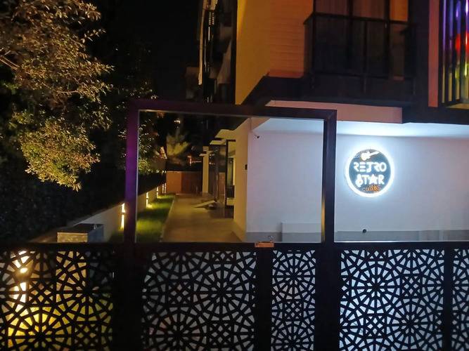 Retro Star Suites