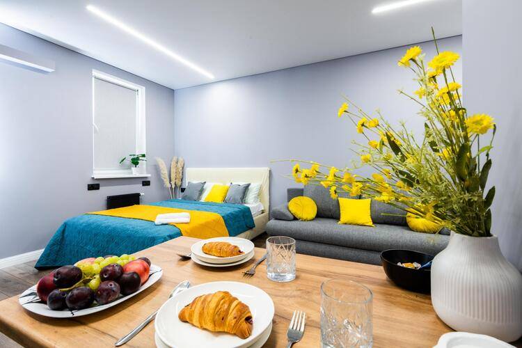 Sunmarine Apartments (Санмарин Апартментс) На Улице Анны Ахматовой