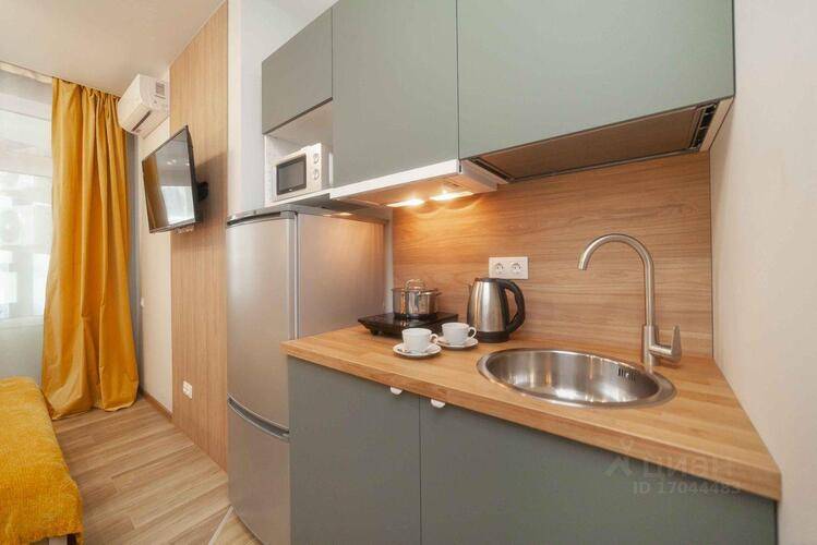 Санди На Улице Верхние Поля