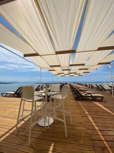 Seaside Apart Hotel