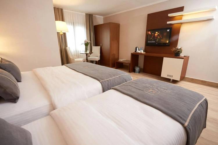 Mira Otel Alsancak