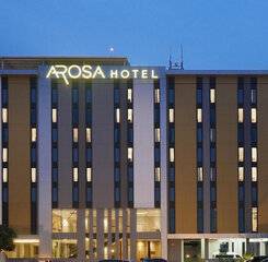 $item['hotel']['name']