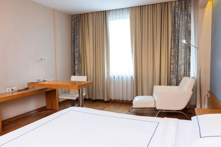 Anemon Kent Çiğli Otel