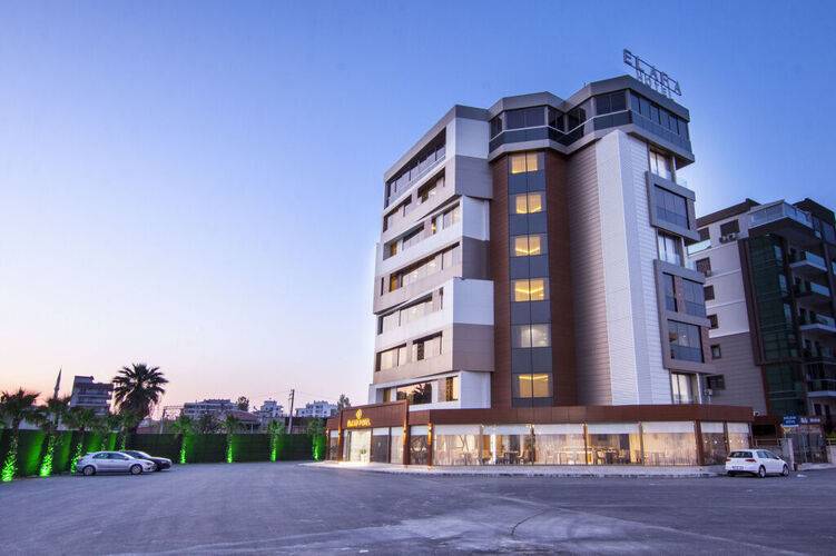Majura Hotel