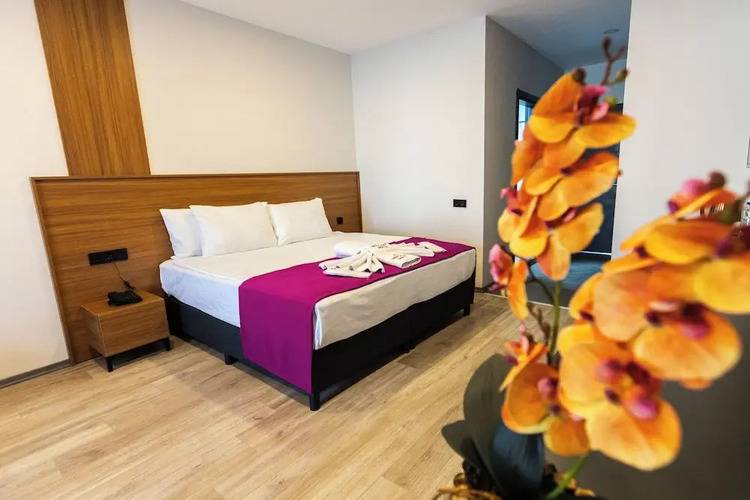 Restway Hotel